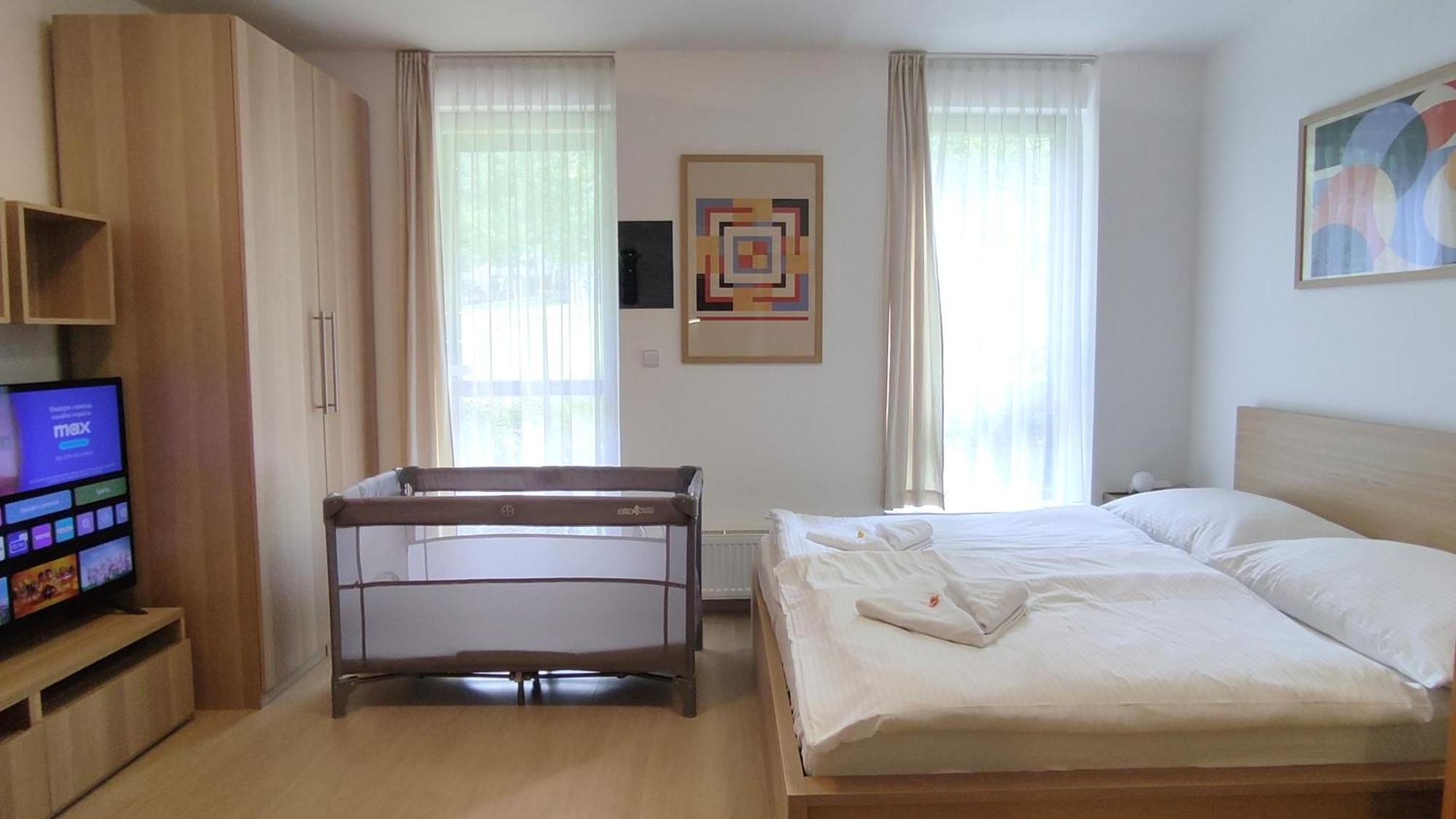 Tiche Anenske Apartmany S Hotelovym Servisem, S Kvalitni Bufetovou Snidani A S Exklusivnim Saunovym Wellness Grotta Spa - By Relax Гаррахов Экстерьер фото